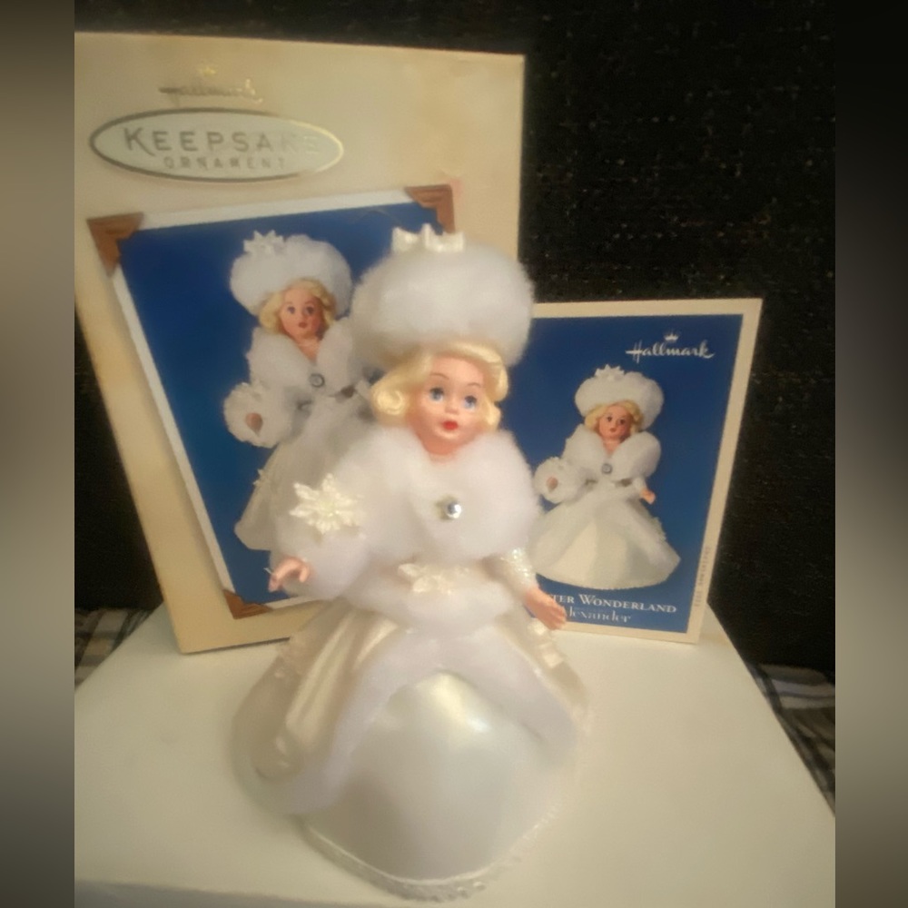 Hallmark Keepsake Madame Alexander Ornament